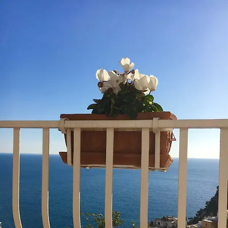 Апартаменти Casa Marta Vacation In *